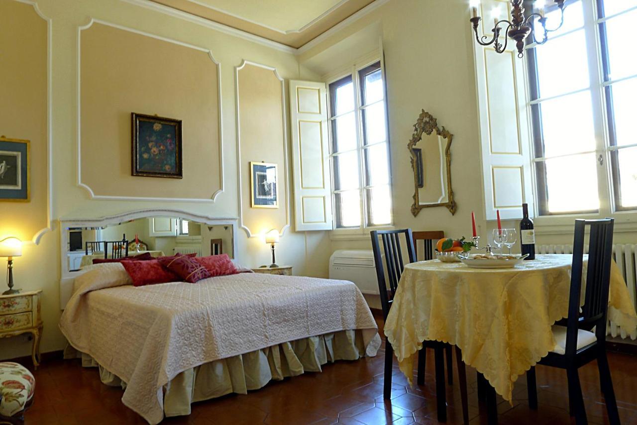 Appartamenti Oriuolo Firenze Kültér fotó