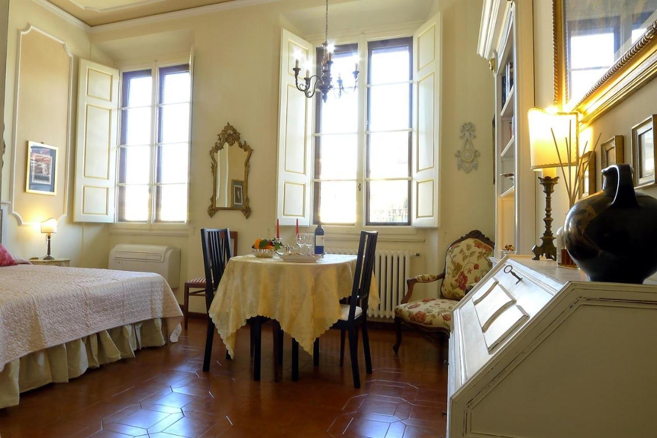 Appartamenti Oriuolo Firenze Kültér fotó